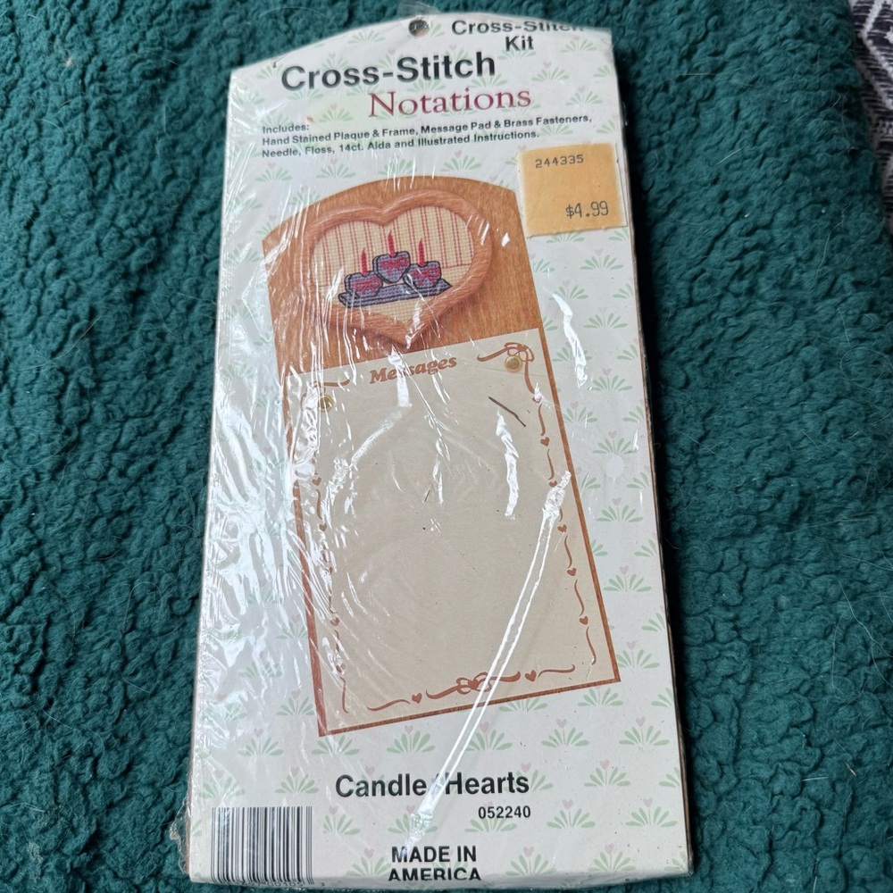 NEW VOS Cross Stitch Kit Notations Candle Hearts Plaque Frame Floss 052240